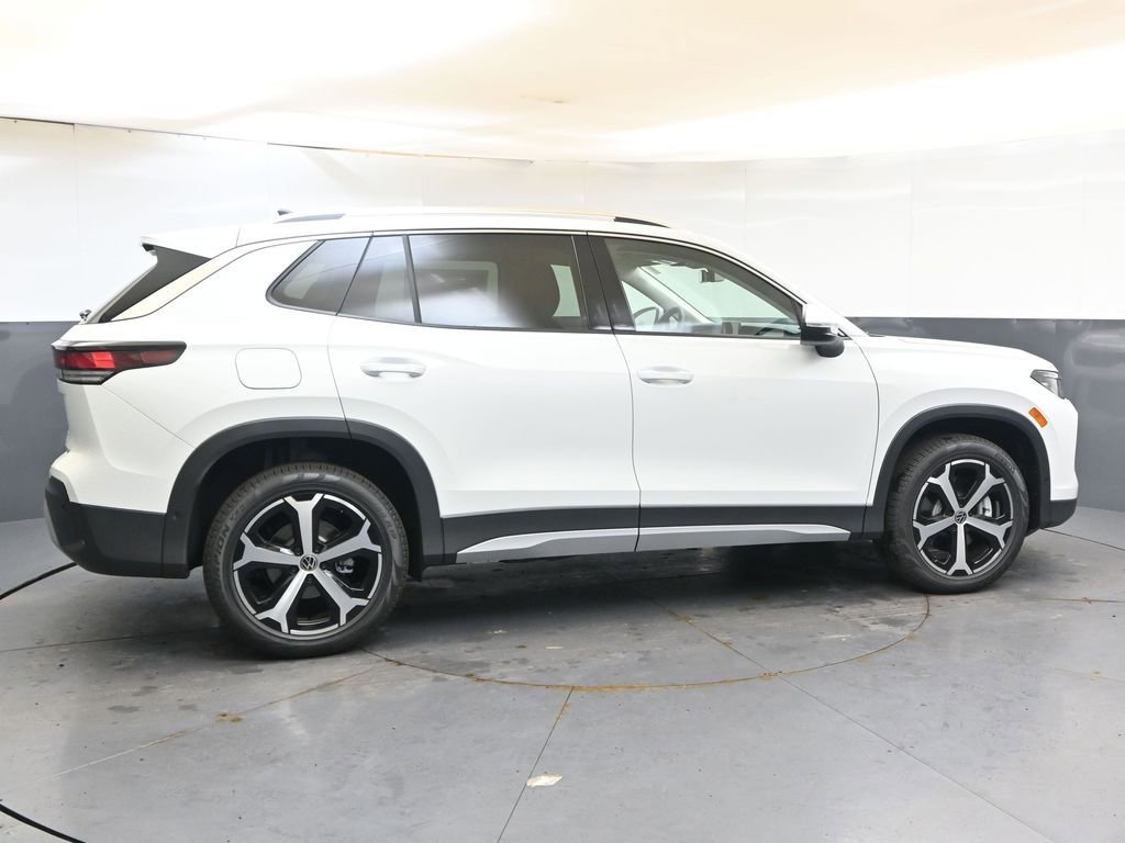 New 2026 Volkswagen Tiguan SE AWD/4WD image 6