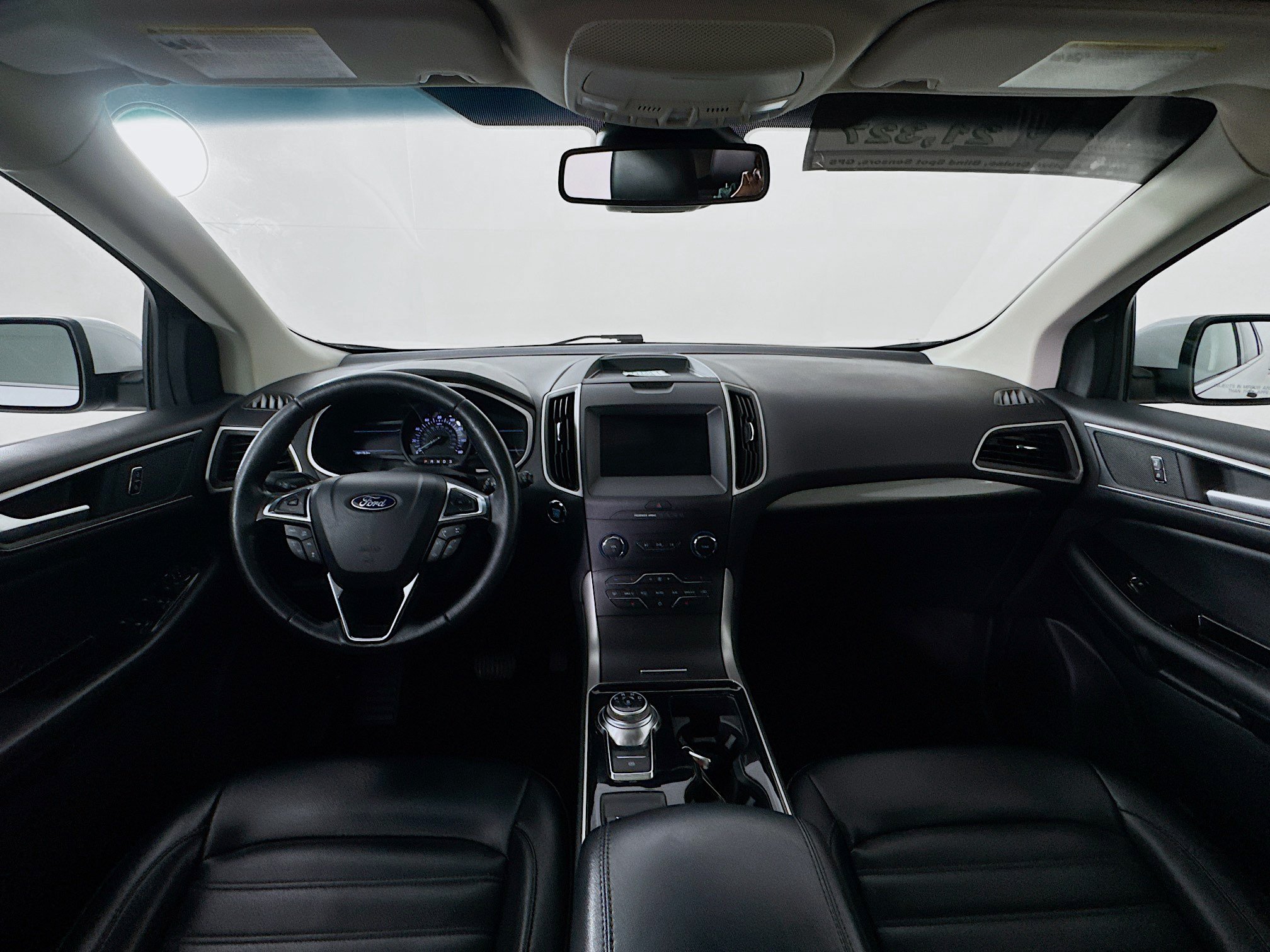 Used 2020 Ford Edge SEL w/ Cold Weather Package AWD/4WD image 26