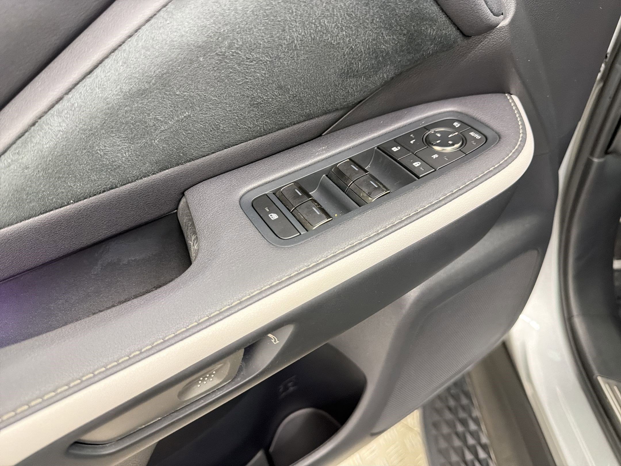 Certified 2024 Lexus TX 500h AWD w/ Technology Package image 13