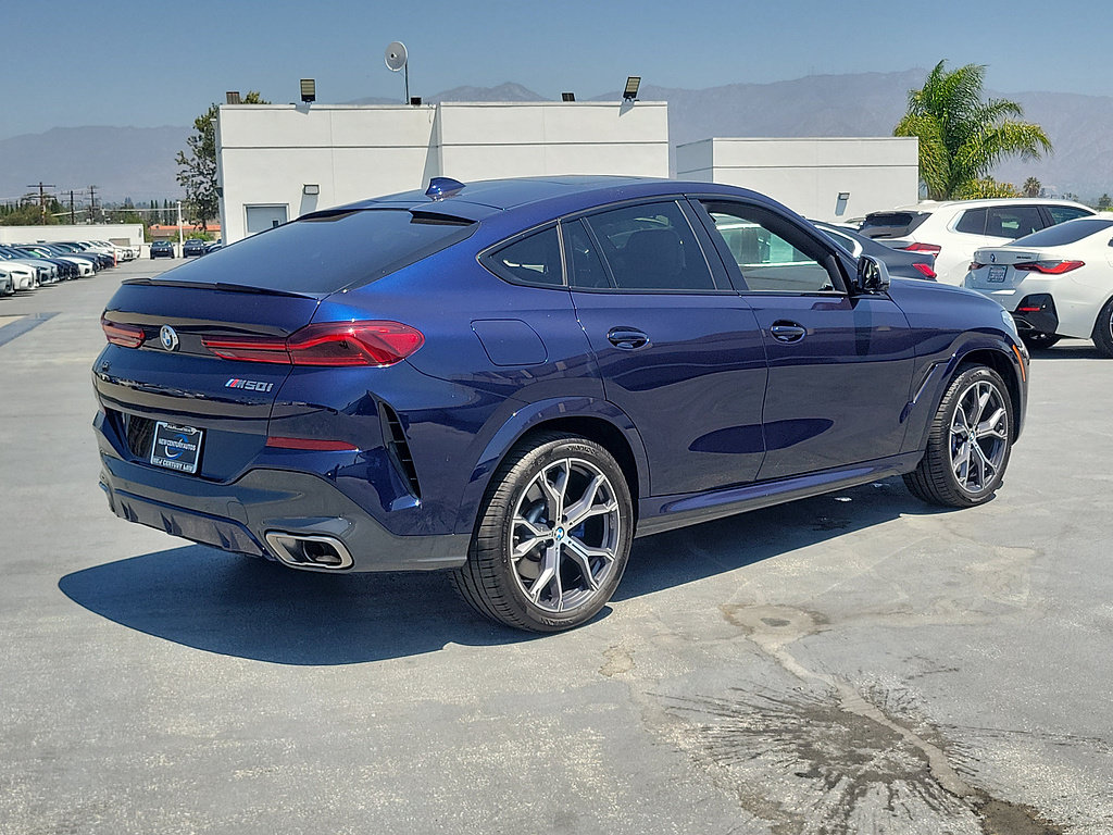 Used 2023 BMW X6 M50i w/ Executive Package AWD/4WD image 3