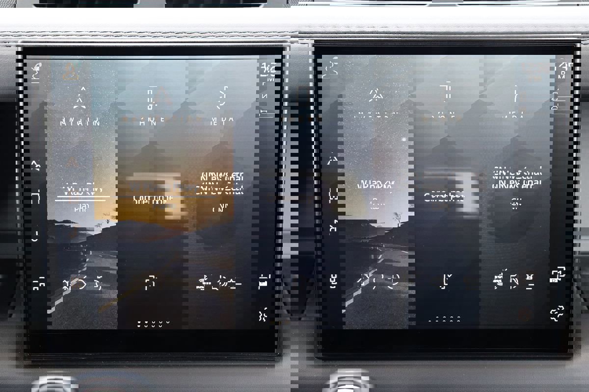 Used 2022 Land Rover Defender 110 X image 35