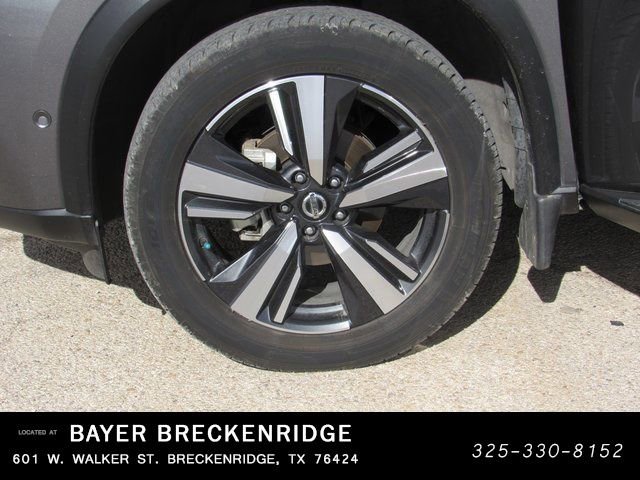 Used 2021 Nissan Rogue Platinum image 40