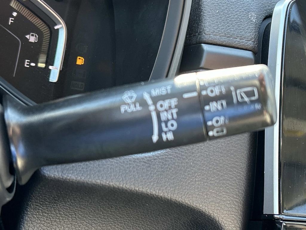 Used 2017 Honda CR-V LX image 28