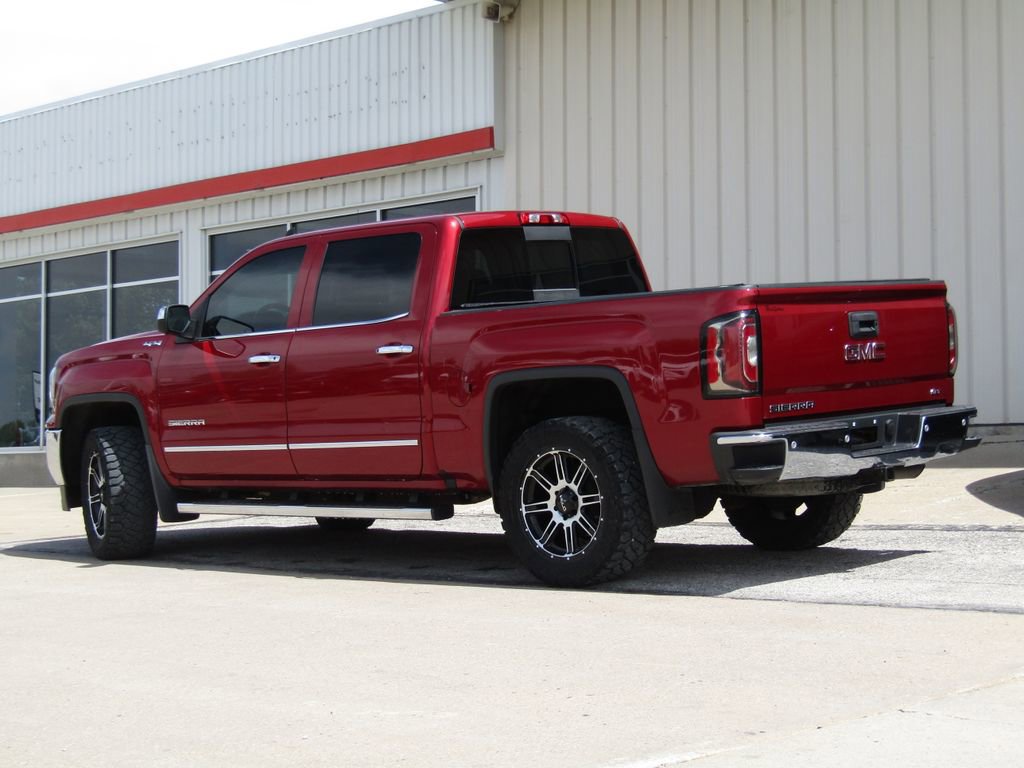 Used 2018 GMC Sierra 1500 SLT AWD/4WD image 10