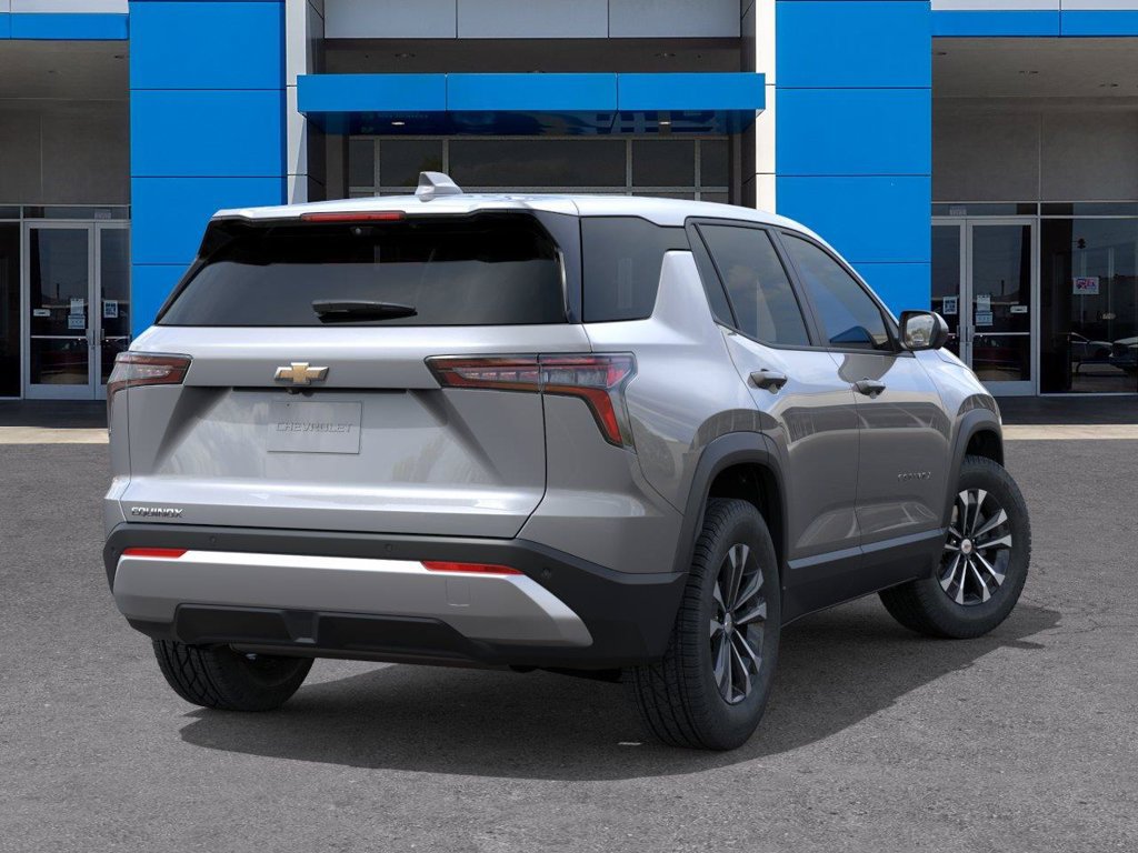 New 2027 Chevrolet Equinox LT w/ Safety and Technology Package FWD image 4
