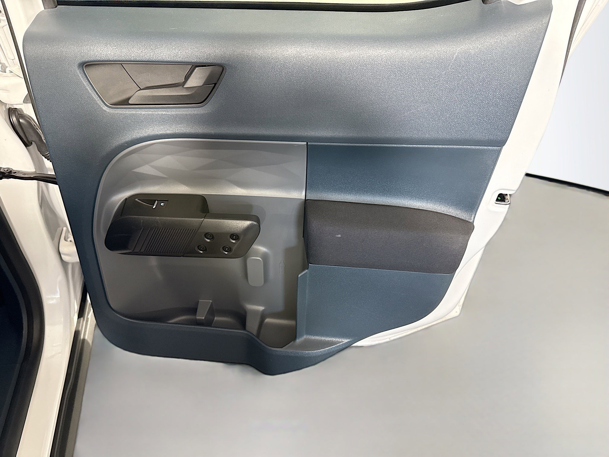 Used 2022 Ford Maverick XL image 27