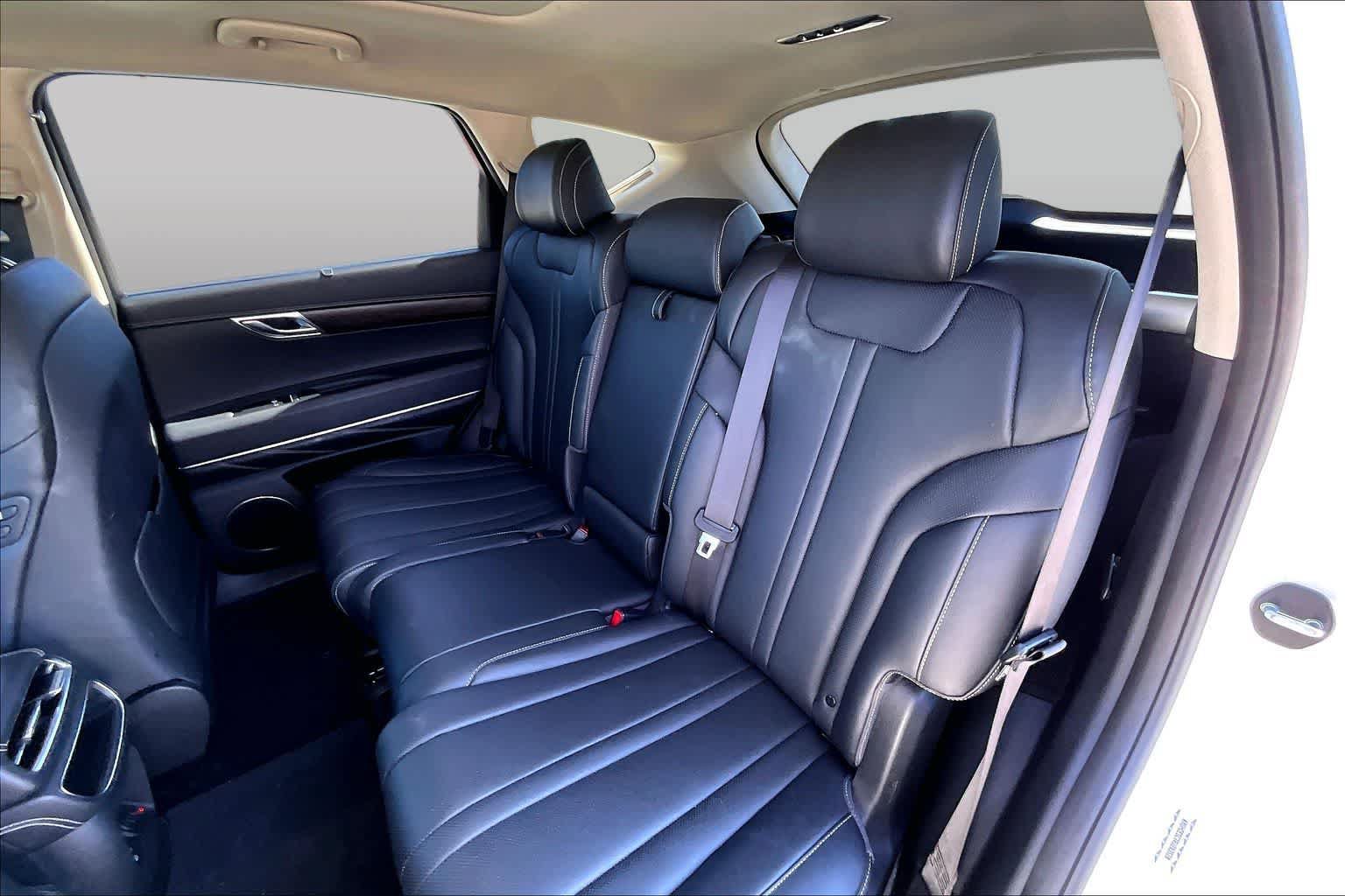 Used 2024 Genesis GV80 3.5T AWD/4WD image 40