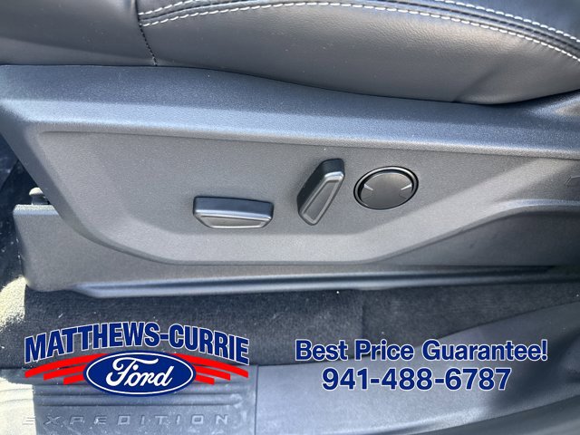 New 2026 Ford Expedition Max Platinum w/ Stealth Appearance Package AWD/4WD image 10