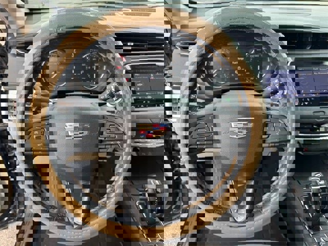 Used 2019 Cadillac XT4 Luxury image 19