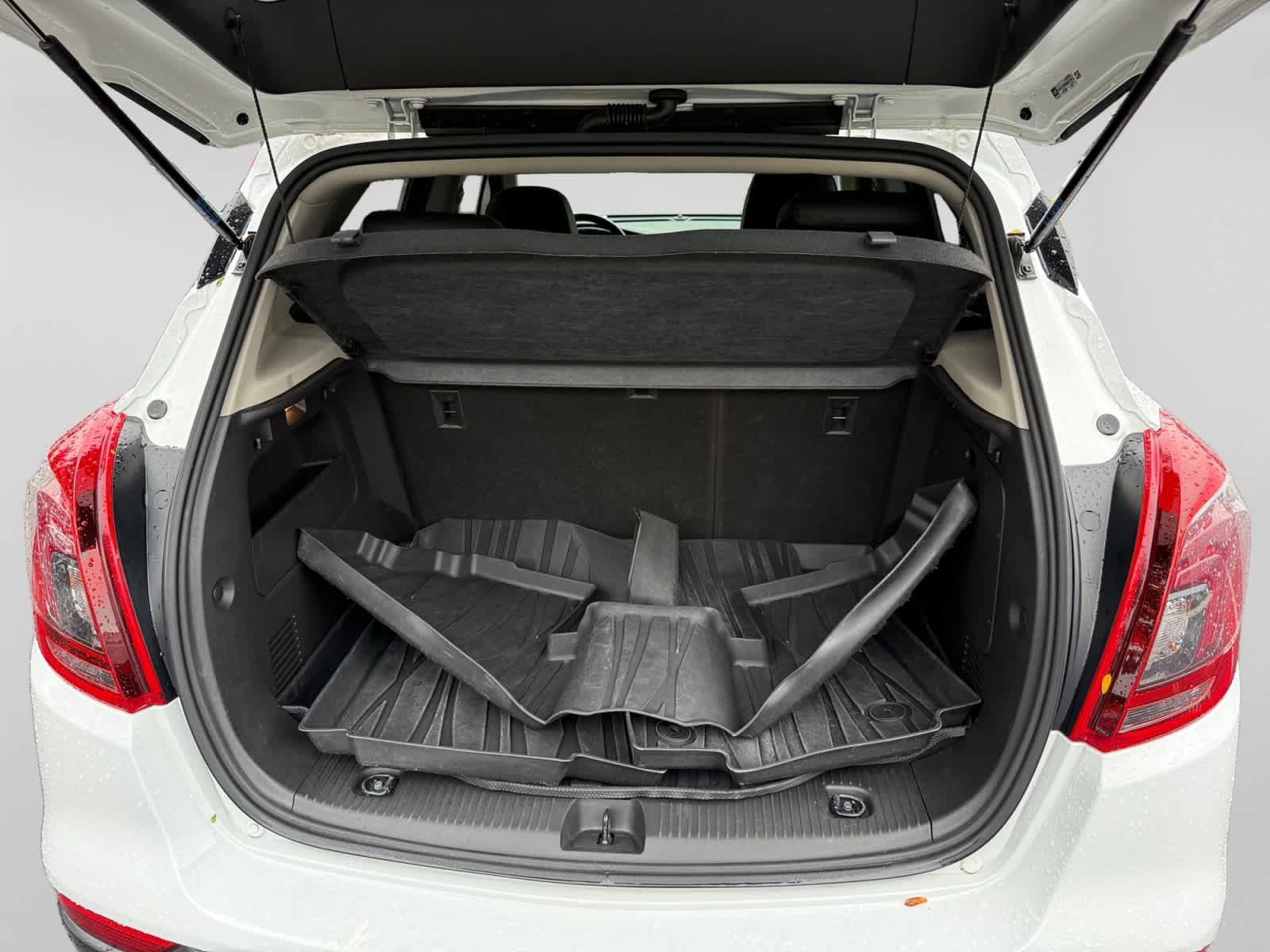 Used 2019 Buick Encore Sport Touring w/ Safety Package FWD image 23