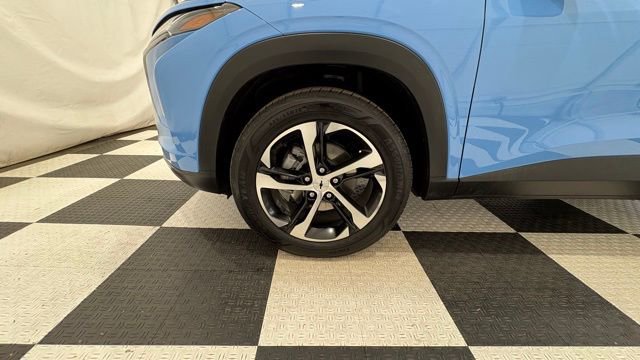 Used 2024 Chevrolet Trax RS w/ Sunroof Package FWD image 9