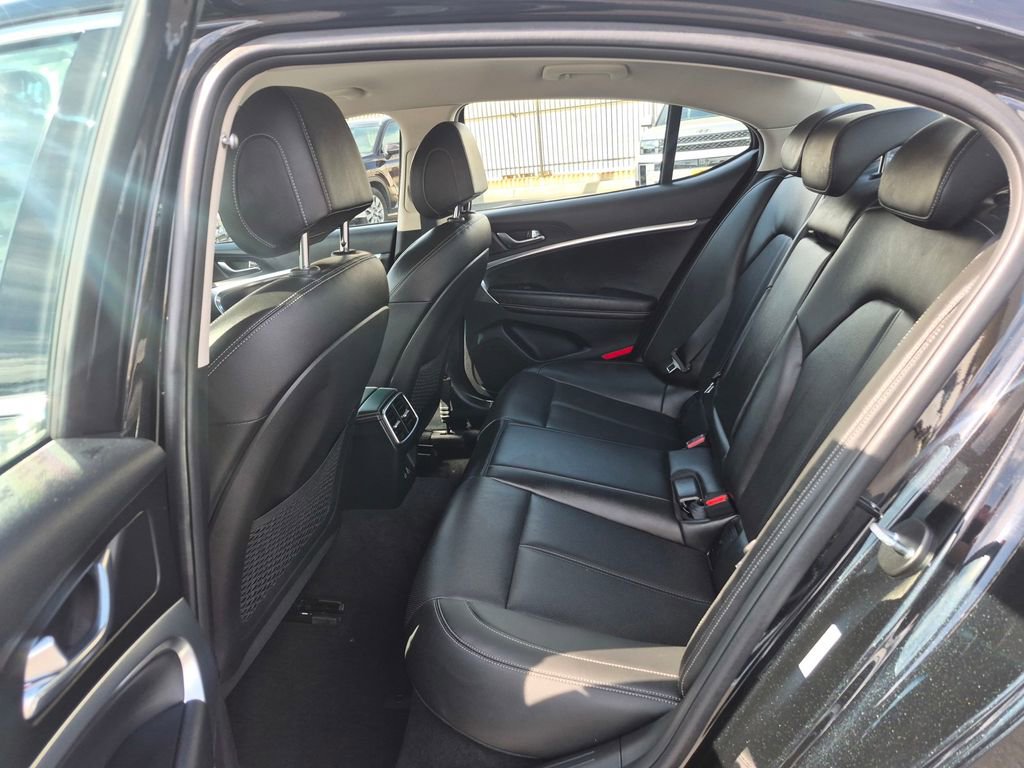 Used 2026 Genesis G70 2.5T image 21