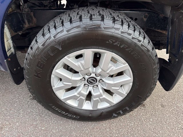 Certified 2022 Nissan Frontier SV AWD/4WD image 38