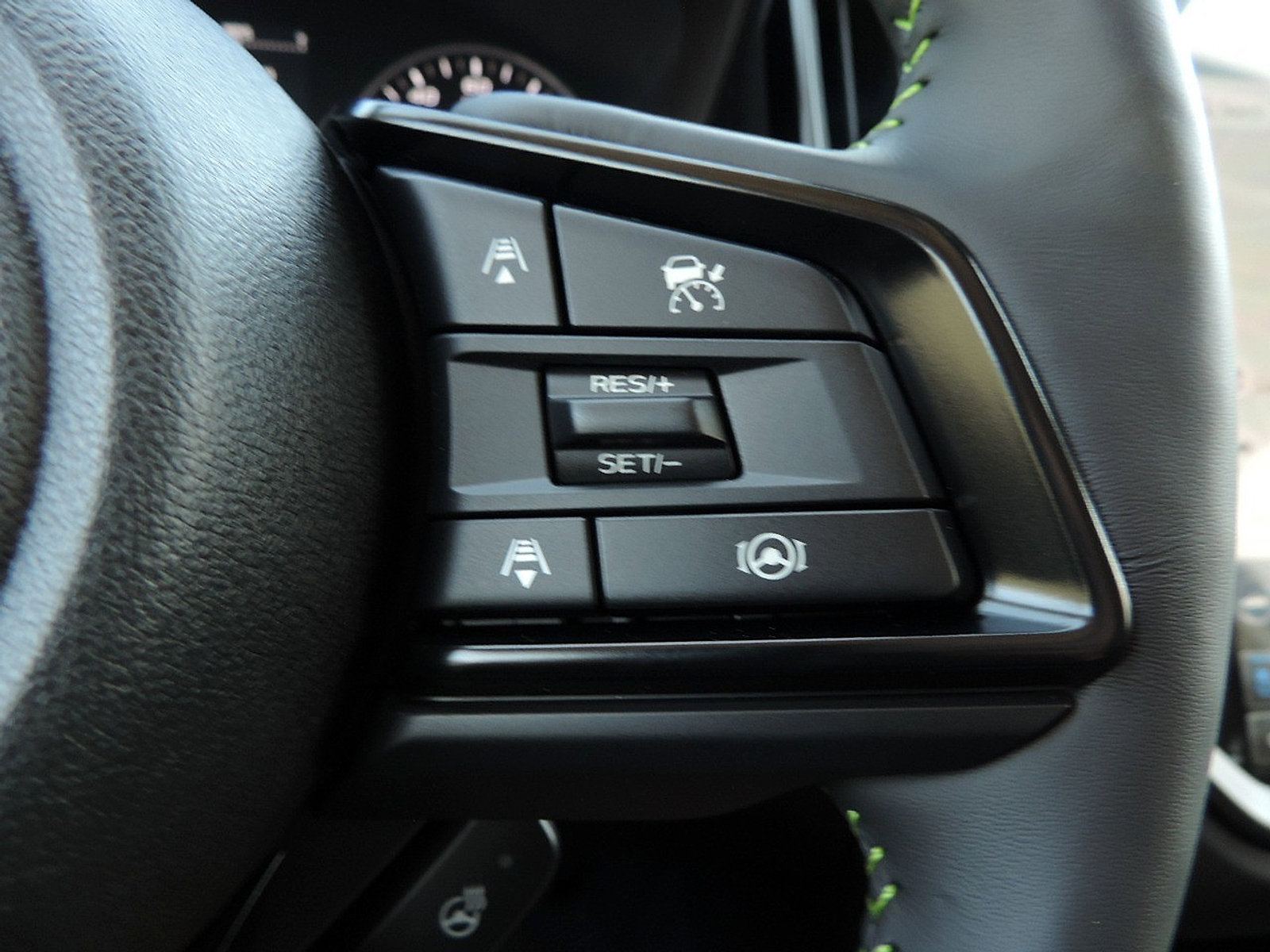 Certified 2025 Subaru Ascent Bronze Edition AWD/4WD image 26