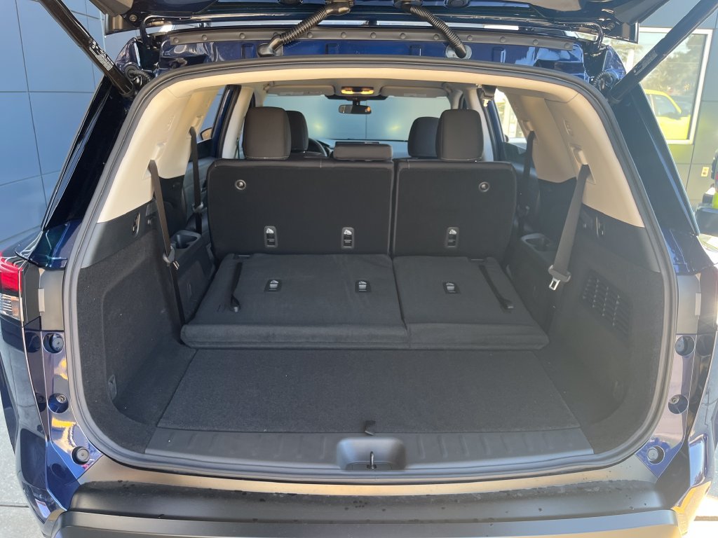 New 2026 Nissan Pathfinder SV AWD/4WD image 30