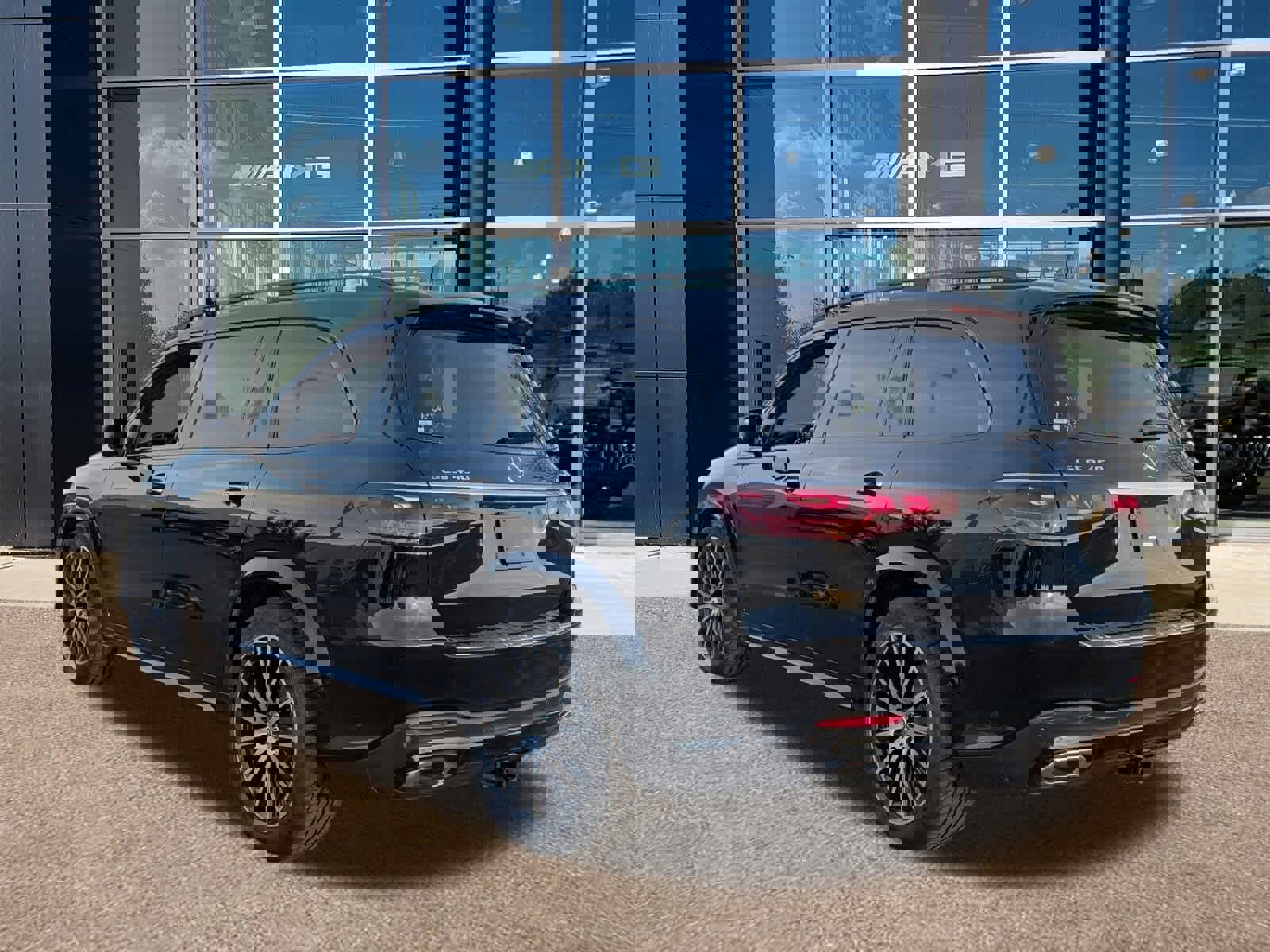 Used 2025 Mercedes-Benz GLS 450 4MATIC image 7