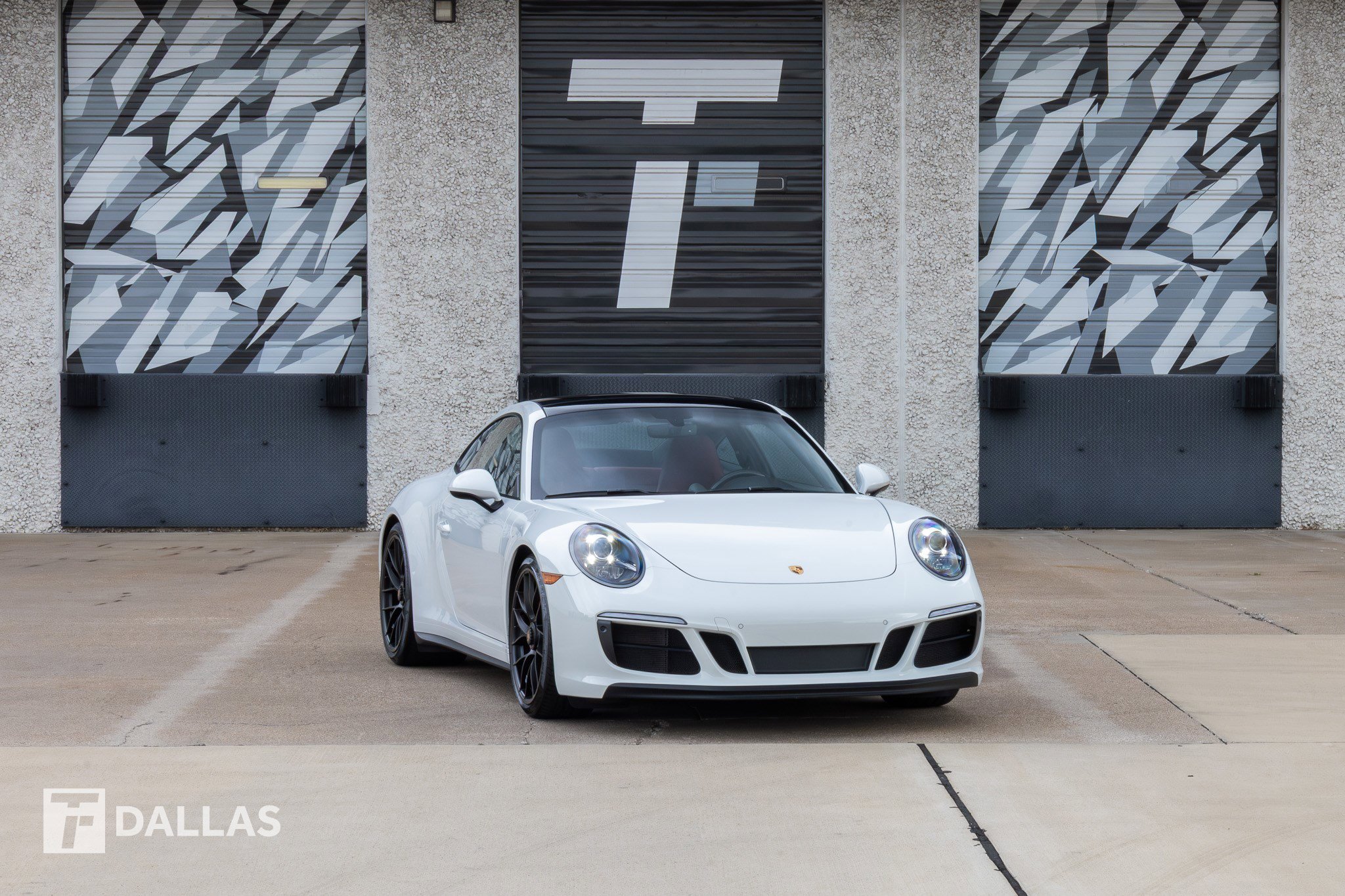 Used 2019 Porsche 911 Carrera GTS RWD image 1
