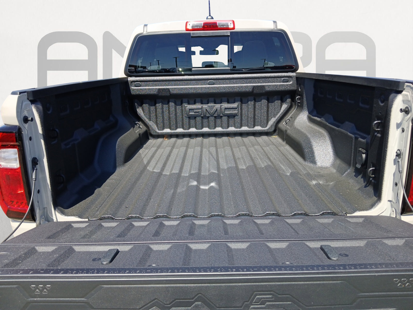 New 2026 GMC Canyon Denali AWD/4WD image 12