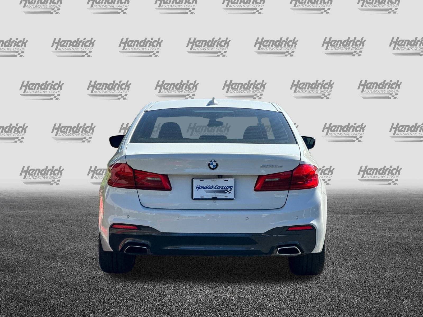 Used 2020 BMW 530e w/ M Sport Package image 6