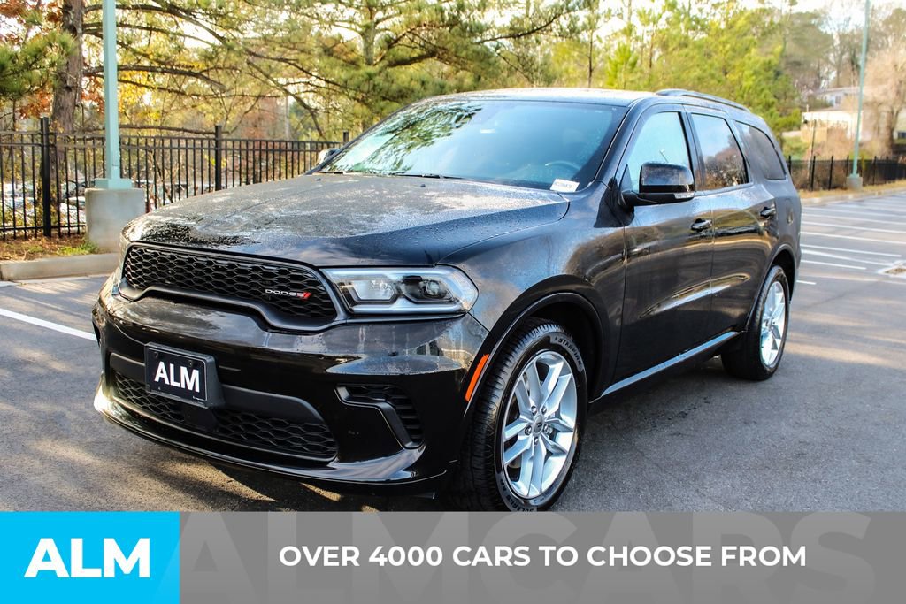 Used 2024 Dodge Durango GT image 3
