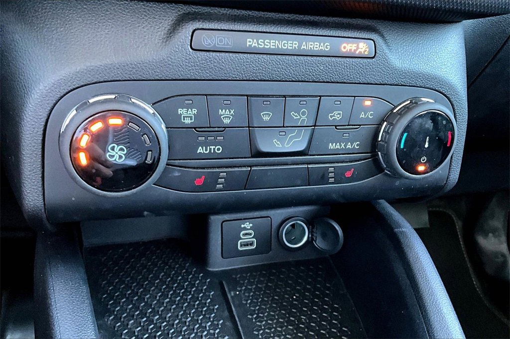 Used 2024 Ford Bronco Sport Badlands image 29