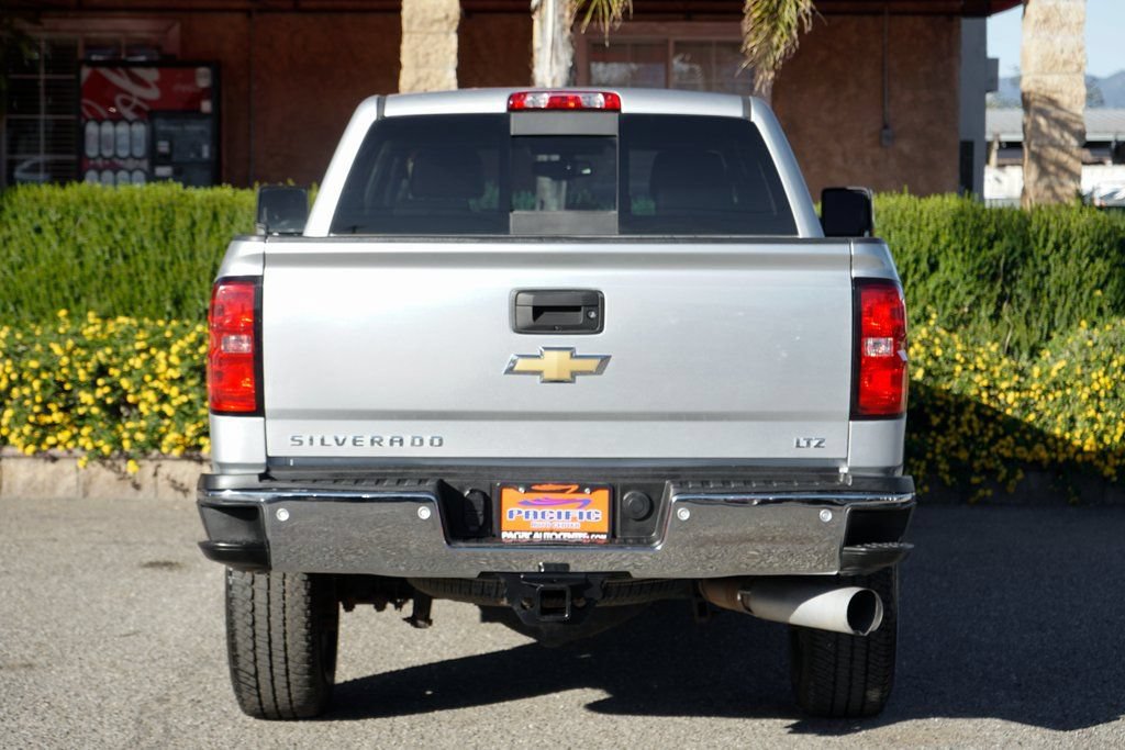 Used 2016 Chevrolet Silverado 2500 LTZ w/ Duramax Plus Package AWD/4WD image 7