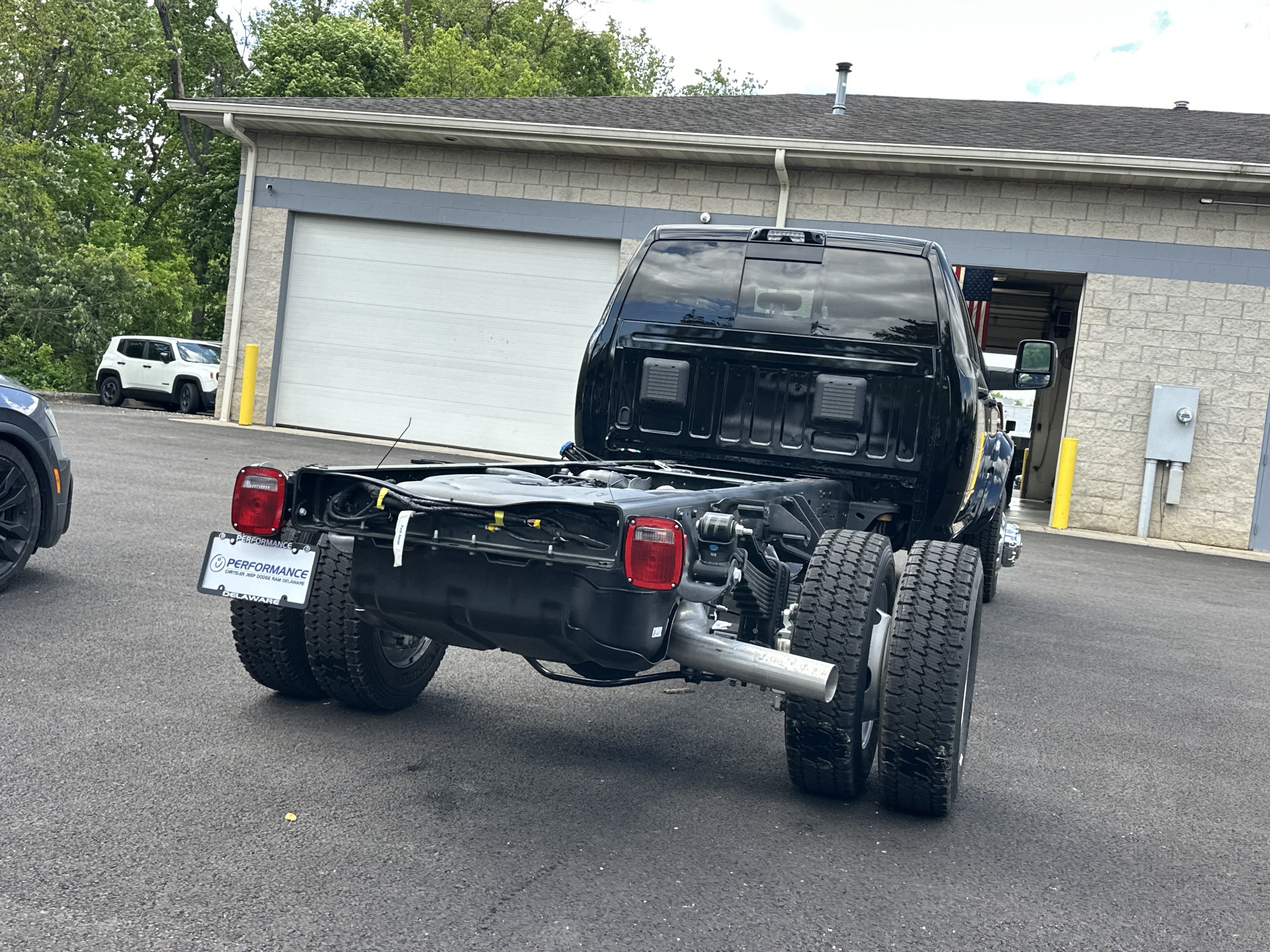 New 2026 RAM 5500 4x4 Crew Cab w/ Laramie Trim Package image 15