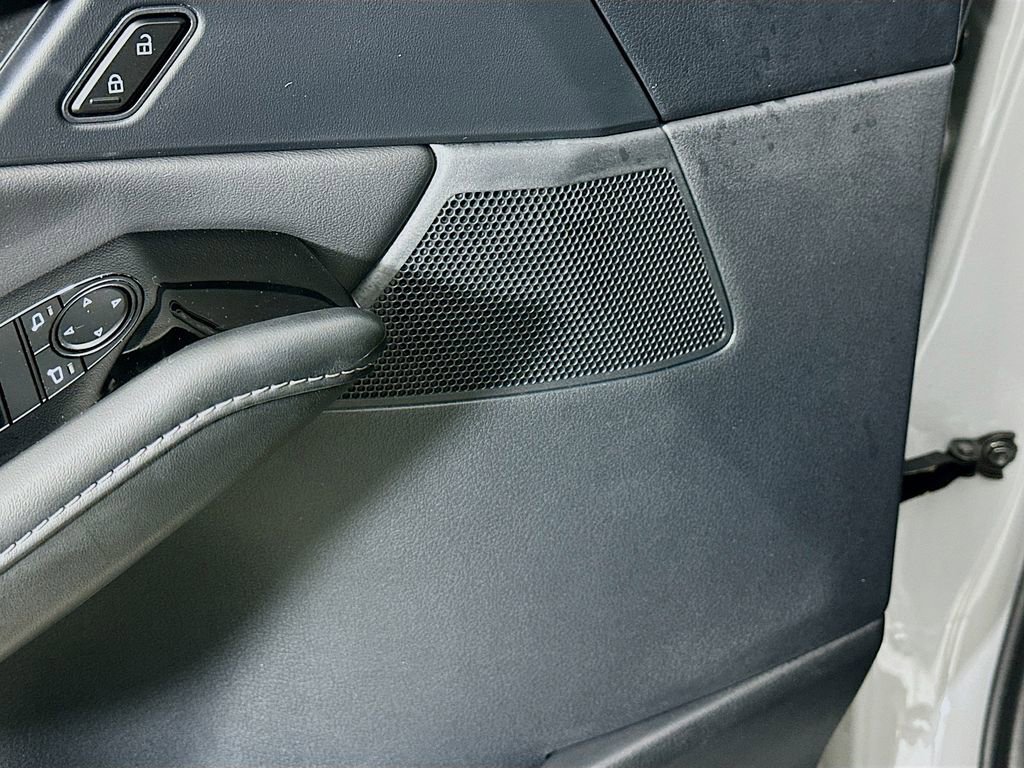 Certified 2025 MAZDA CX-30 AWD 2.5 S w/ Preferred Package image 26