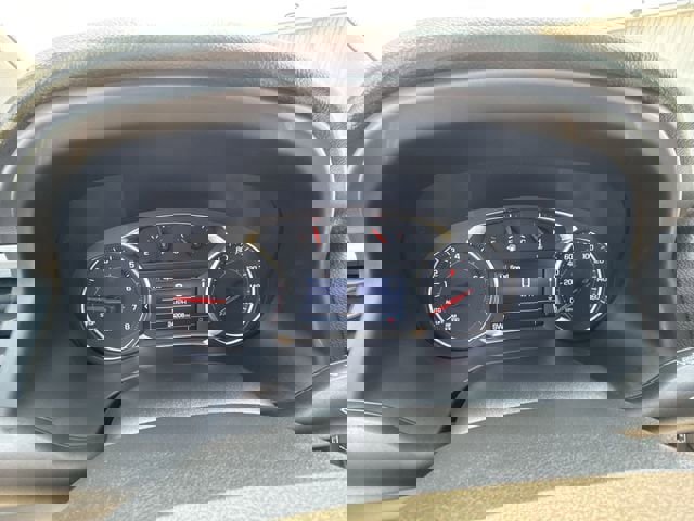 Used 2023 GMC Acadia SLE w/ Driver Convenience Package image 13