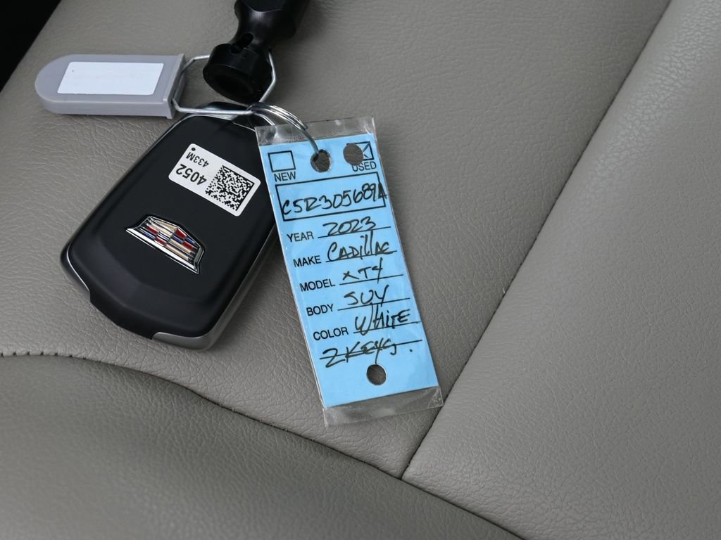 Used 2023 Cadillac XT4 Luxury image 17