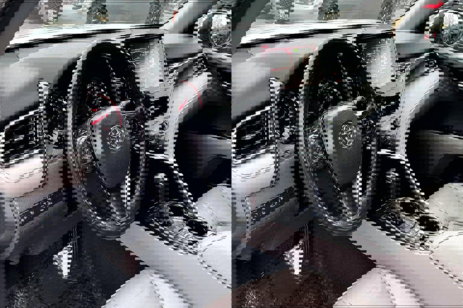 Used 2024 Toyota Camry XSE image 13