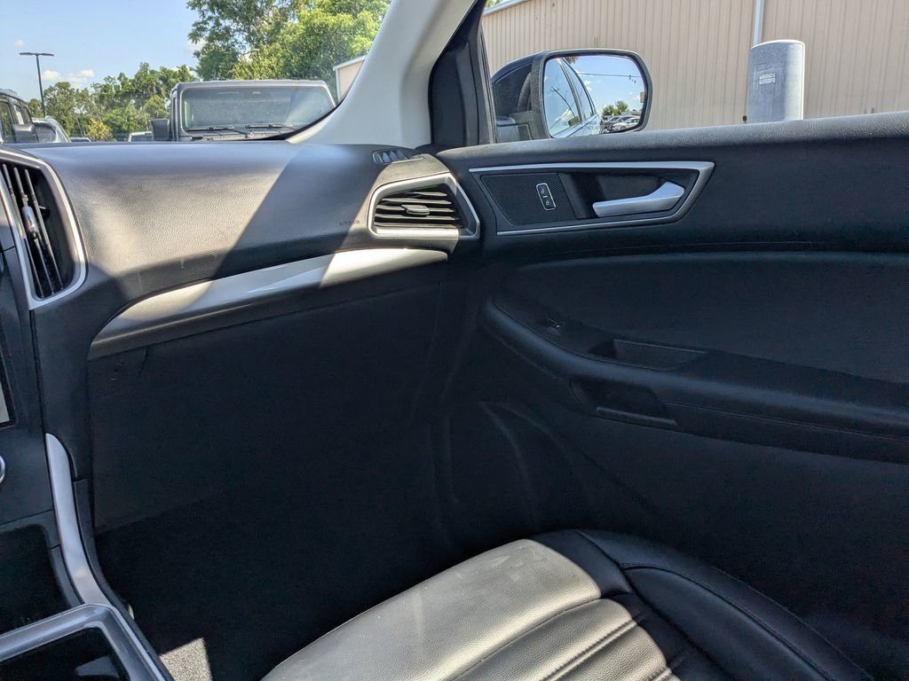 Used 2024 Ford Edge SEL AWD/4WD image 17