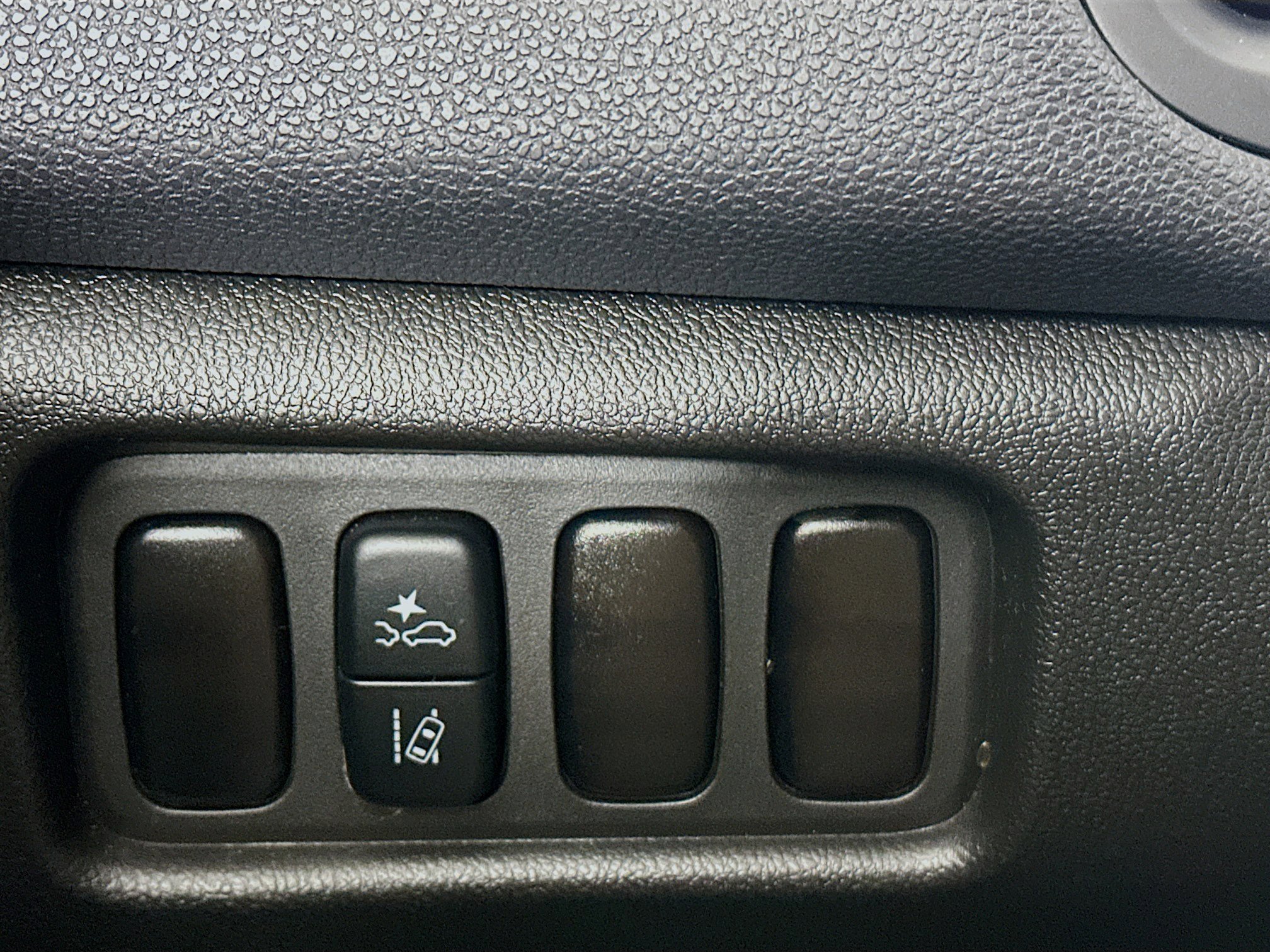Used 2025 Mitsubishi Outlander Sport LE image 16