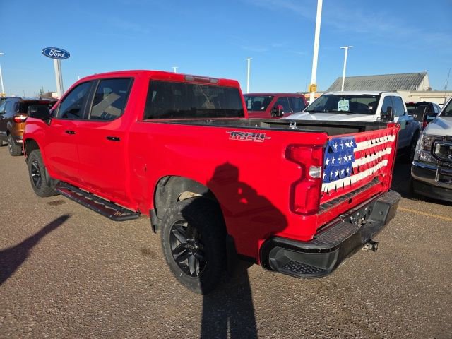 Used 2019 Chevrolet Silverado 1500 LT Trail Boss image 3