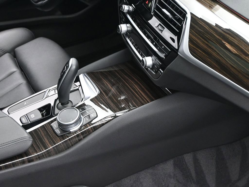 Used 2019 BMW 530i xDrive w/ Convenience Package image 33