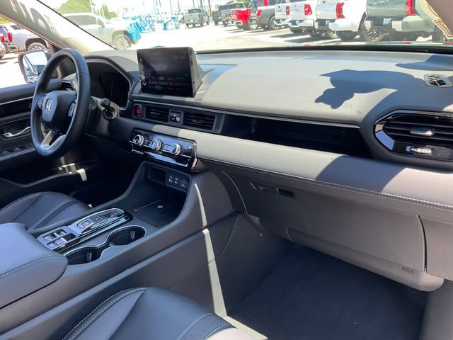 Used 2025 Honda Pilot EX-L image 23