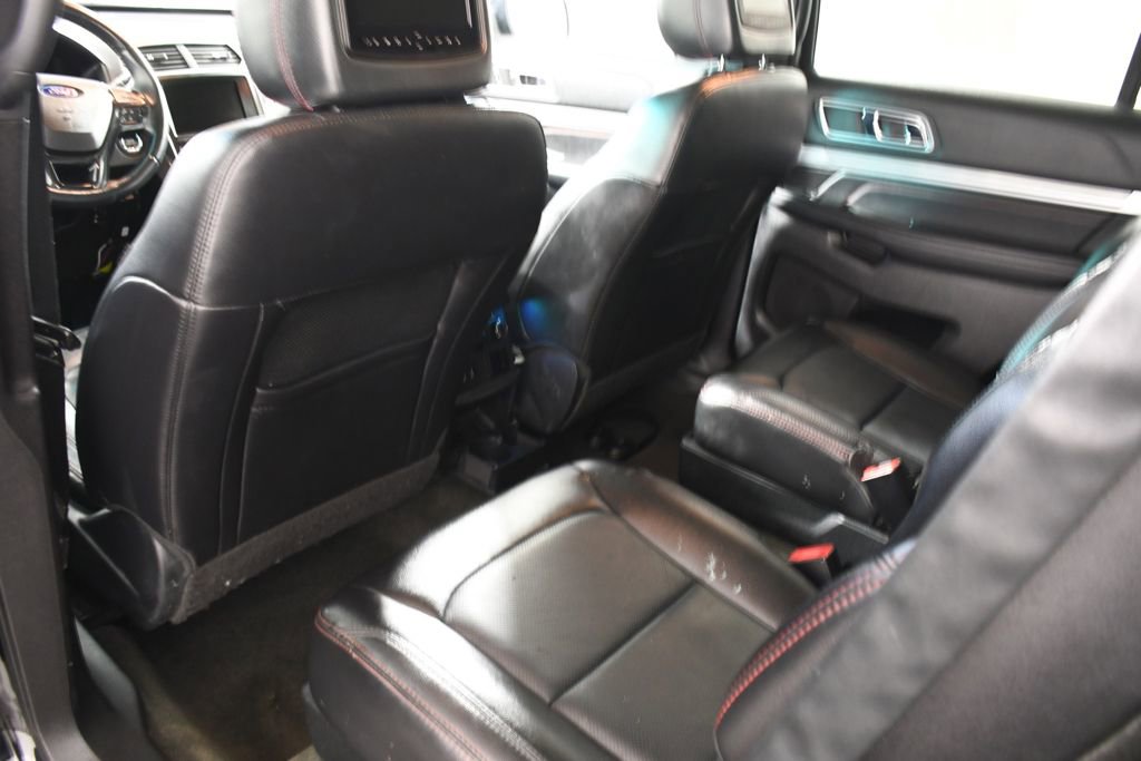 Used 2017 Ford Explorer Sport w/ Equipment Group 401A AWD/4WD image 26