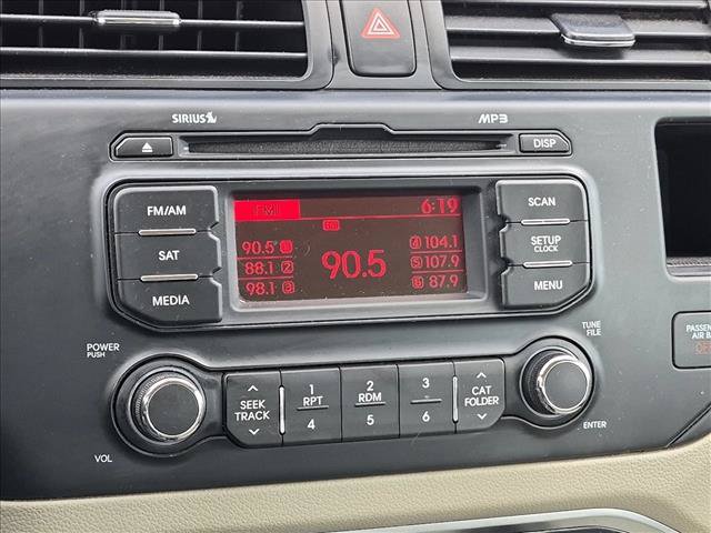 Used 2013 Kia Rio LX FWD image 11