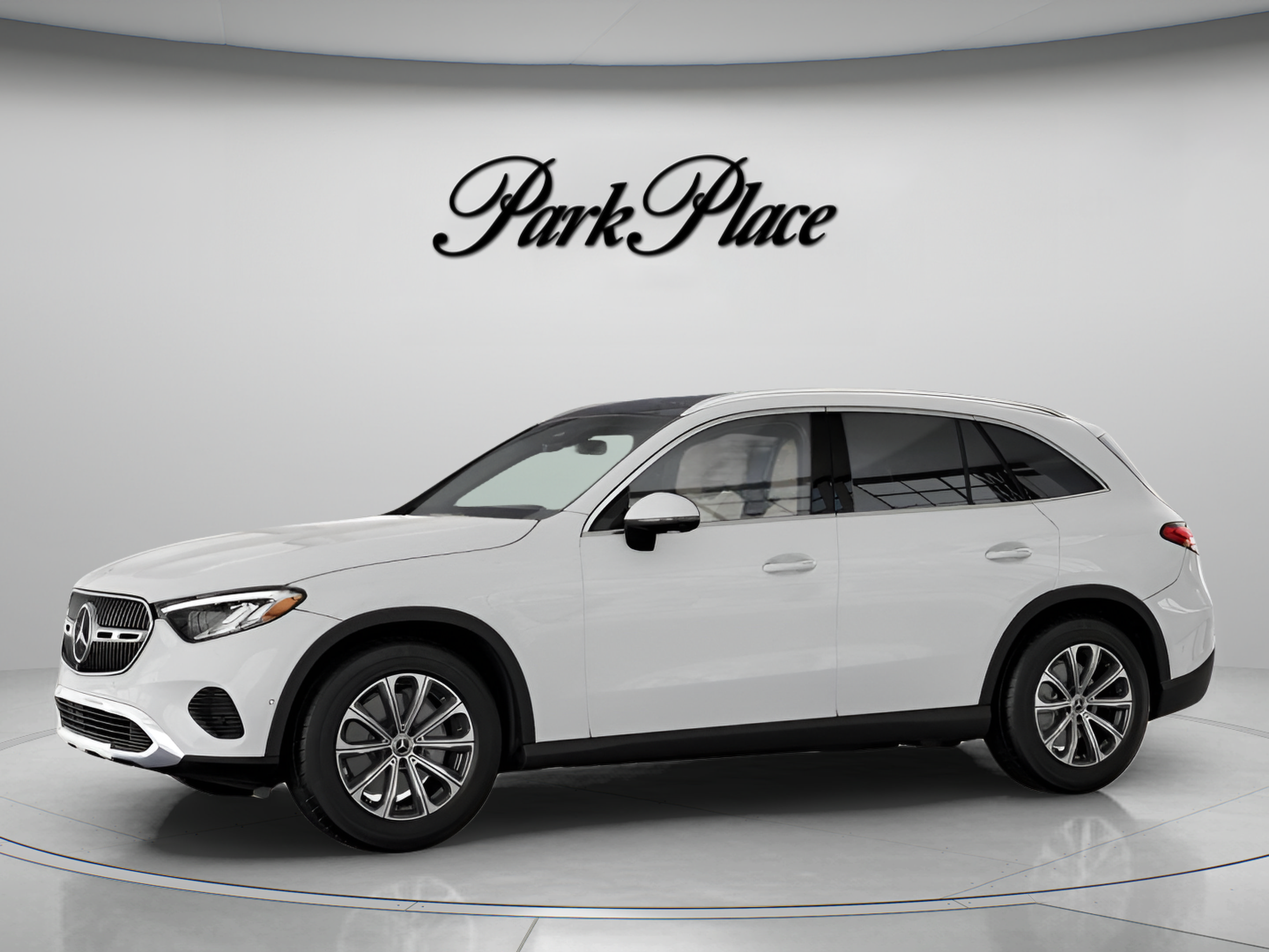 Certified 2026 Mercedes-Benz GLC 300 4MATIC image 3