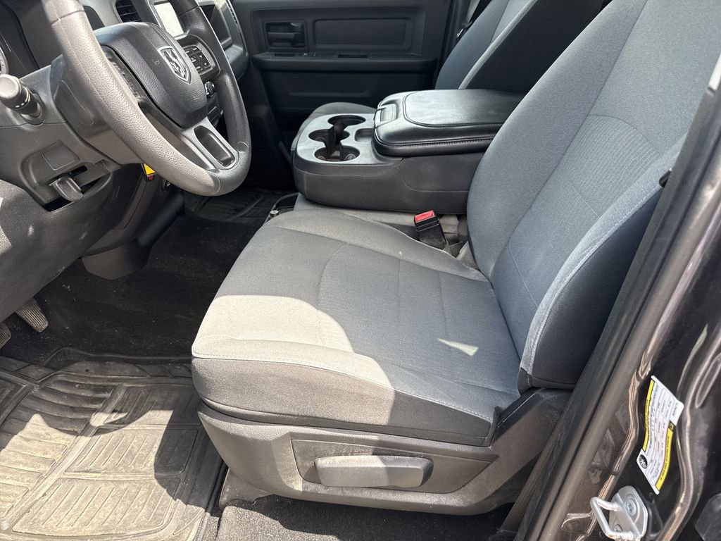 Used 2021 RAM 1500 Express w/ Express Value Package RWD image 12