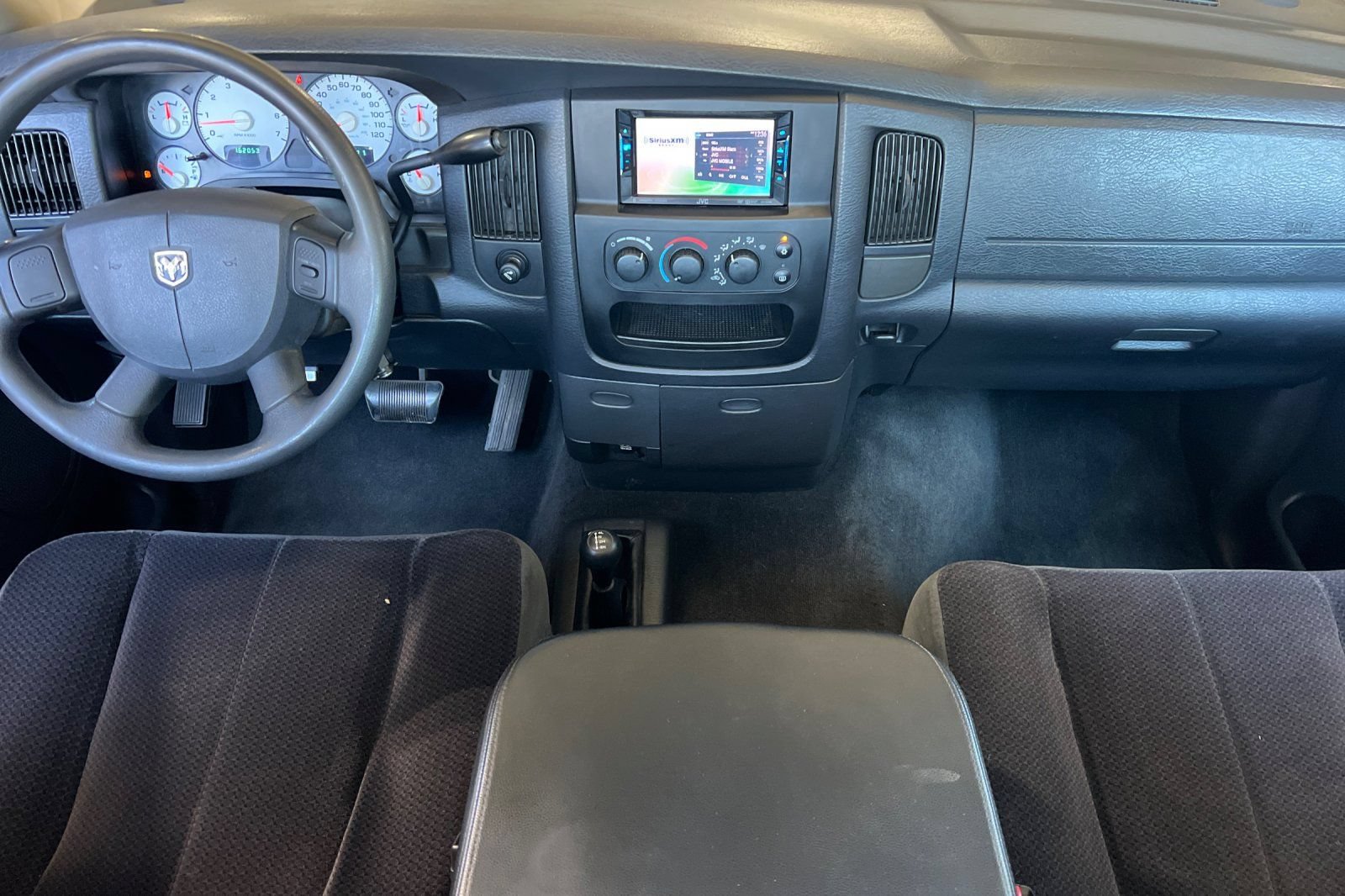 Used 2005 Dodge Ram 1500 Truck SLT w/ Trailer Tow Group AWD/4WD image 13
