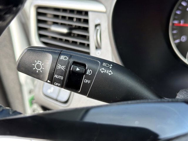 Used 2019 Kia Optima S w/ S Panoramic Sunroof Package image 30