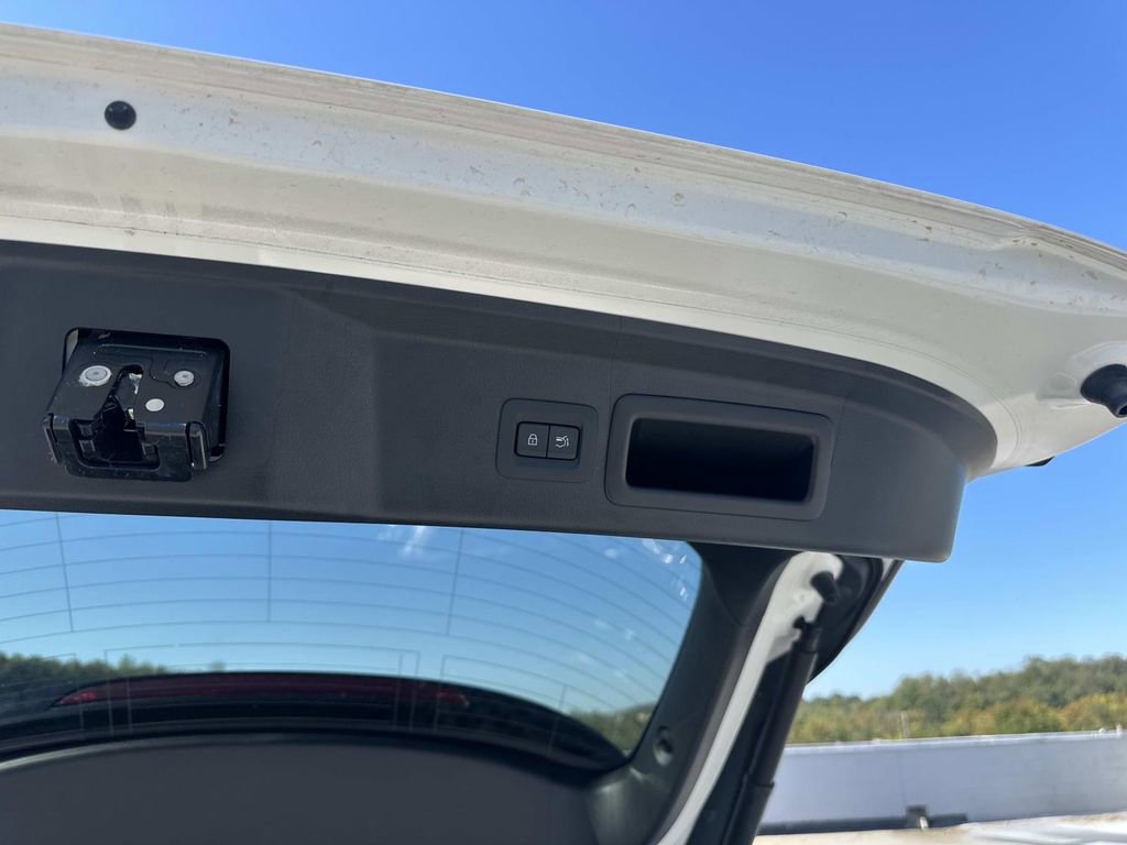 Certified 2025 MAZDA CX-30 AWD 2.5 S w/ Premium Package image 28