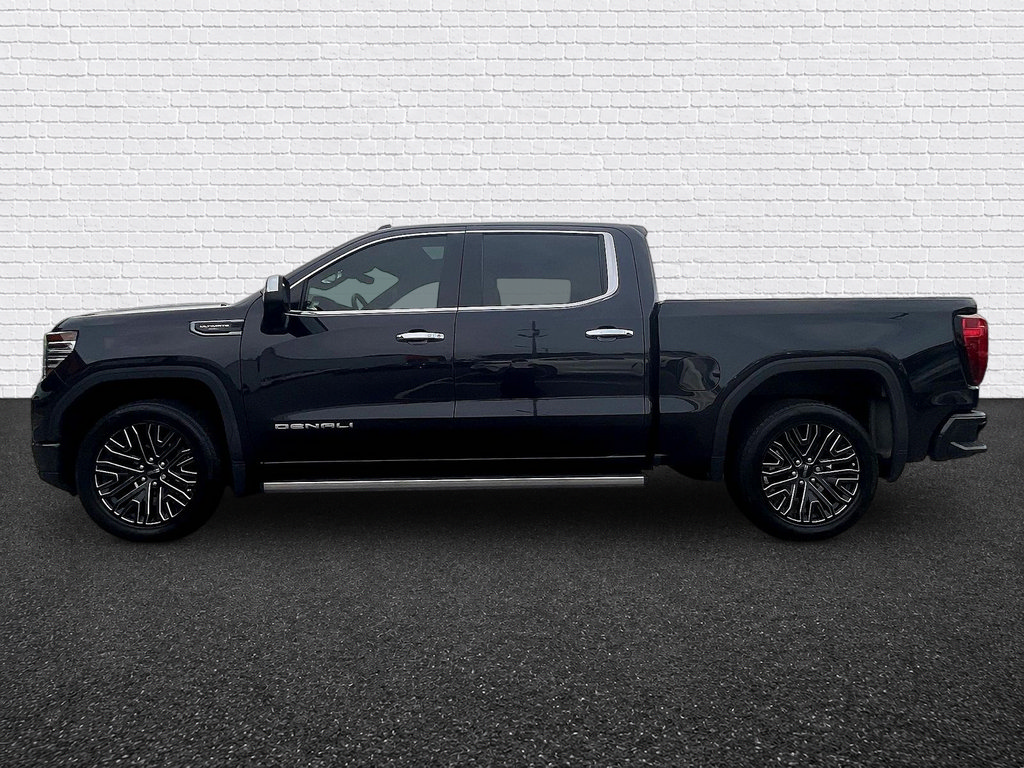 Used 2022 GMC Sierra 1500 Denali Ultimate AWD/4WD image 4