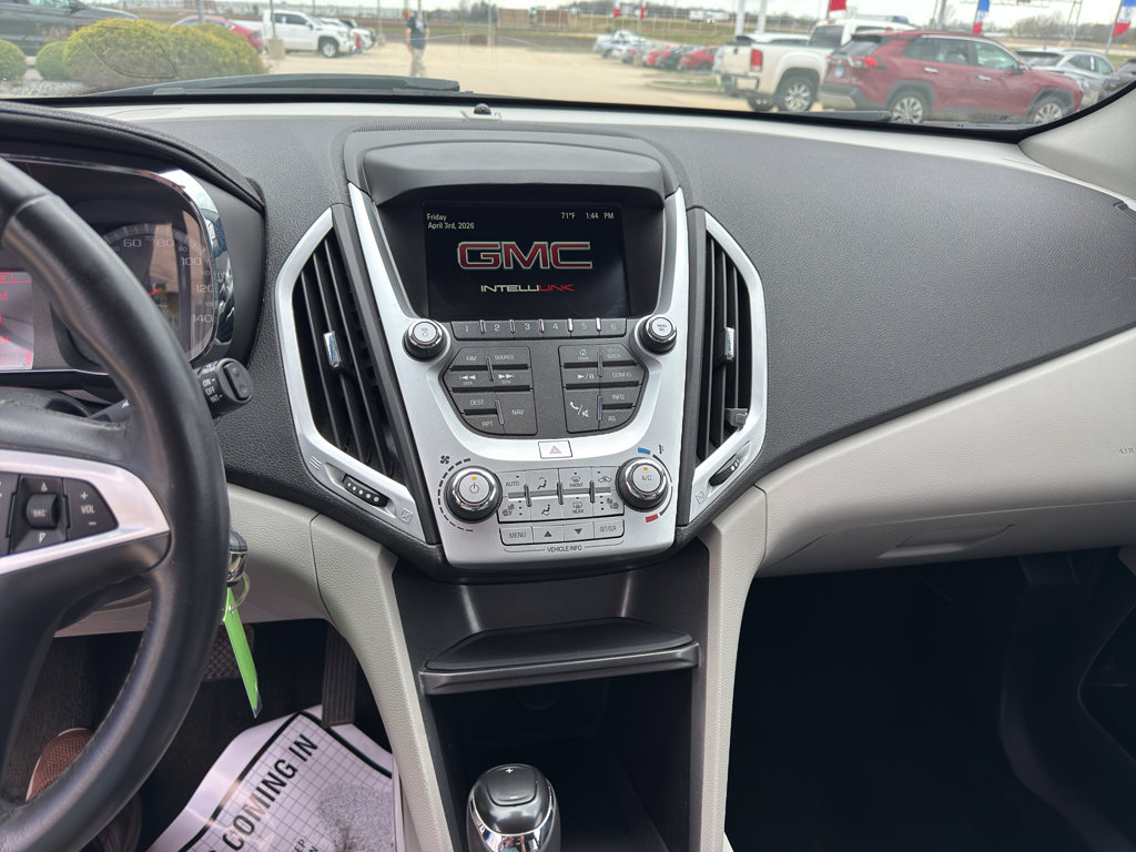 Used 2017 GMC Terrain SLT image 17