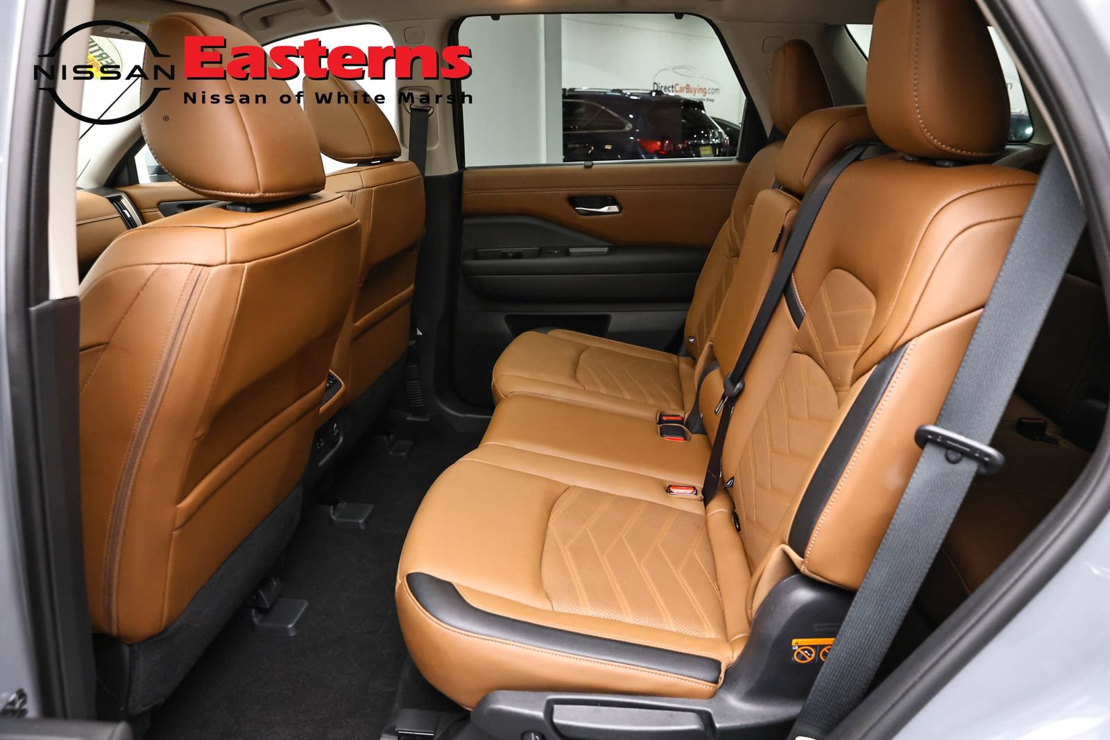 Used 2023 Nissan Pathfinder Platinum w/ Cargo Package AWD/4WD image 22