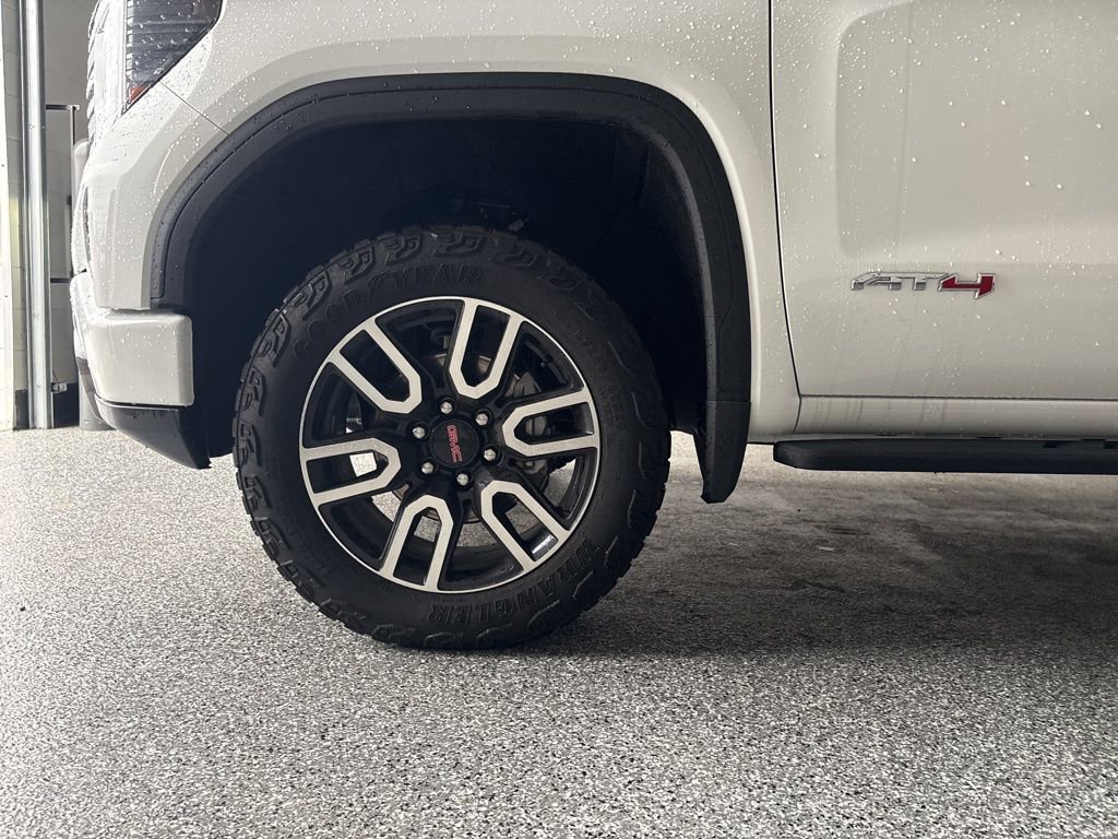 Used 2026 GMC Sierra 1500 AT4 w/ AT4 Premium Package image 40