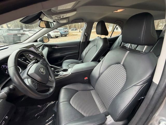 Used 2021 Toyota Camry SE image 14