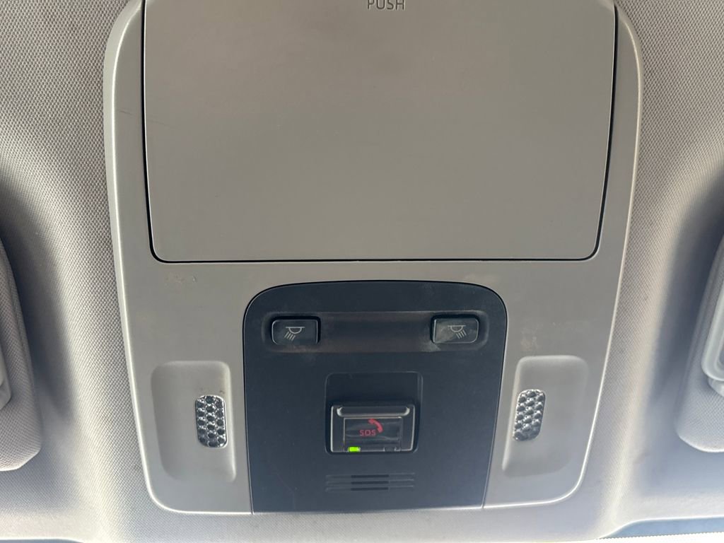 Used 2021 Toyota Camry SE image 15