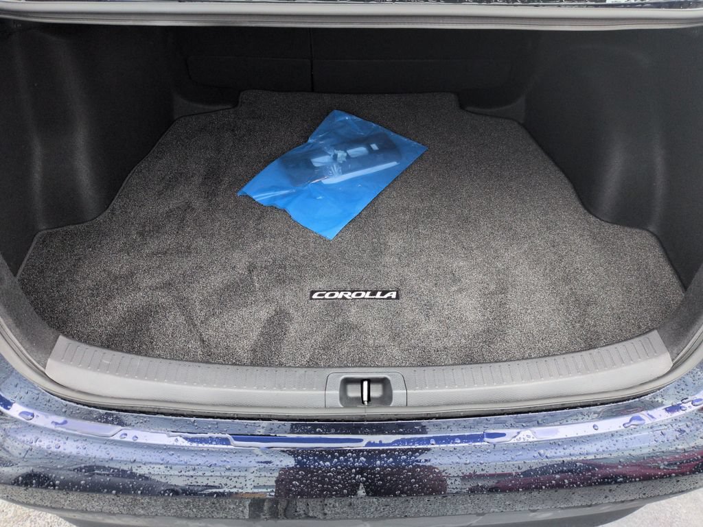 Certified 2025 Toyota Corolla LE FWD image 23